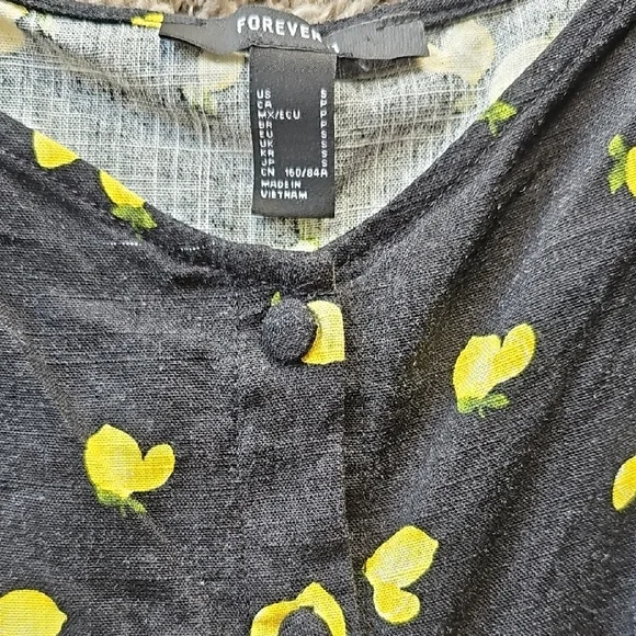 NWOT Black Dress with Lemon details - Picture 2 of 7